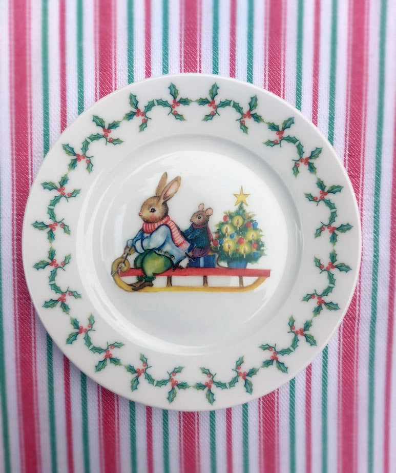 Sledge Ride ~ 6.5" Festive Fine bone china side plate
