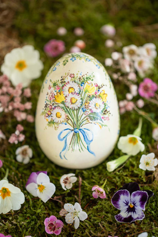 Large Hand Painted Wooden Heirloom Easter Egg ~ Daisy Posy