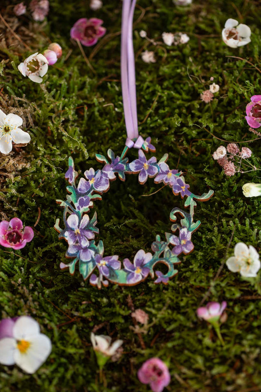Violet Garland ~ Hanging Wooden Decoration