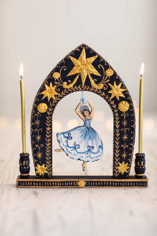 The Decoration Arch ~ Hand Painted Decoration Hanger