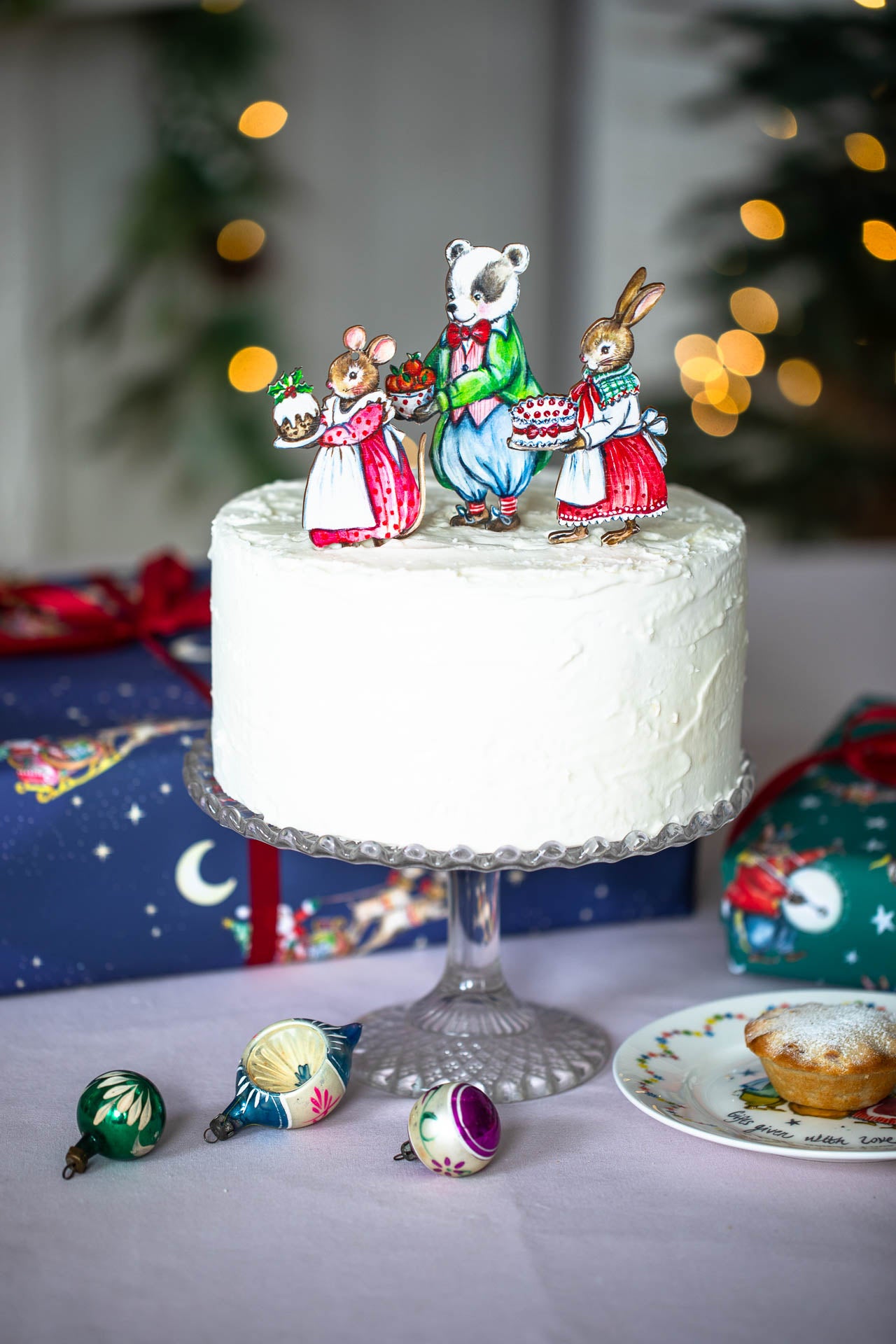Mrs Rabbit with Christmas Cake ~ Wooden Cake Topper
