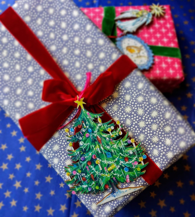 The Little Christmas Tree ~ Hanging Wooden Decoration