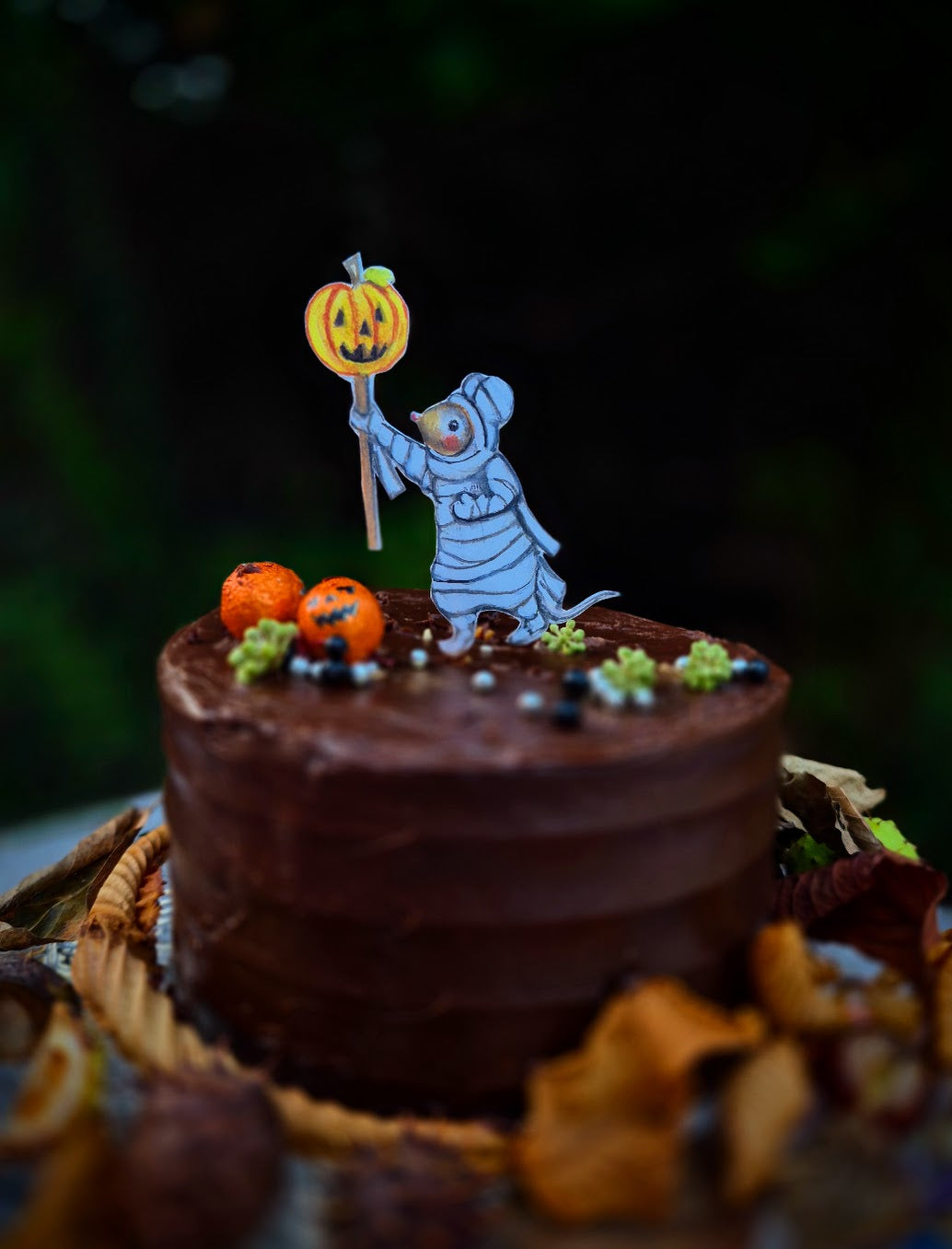 Matilda the Mummy Mouse - Wooden Cake Topper