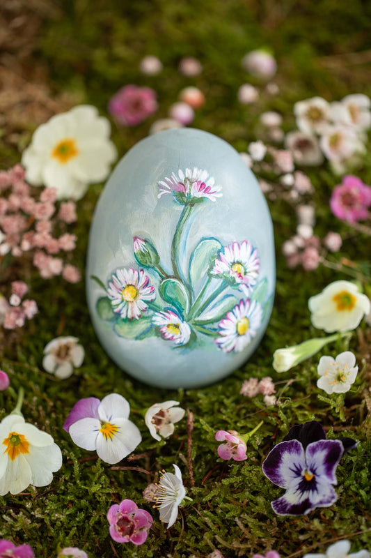 Large Hand Painted Wooden Heirloom Easter Egg ~ Daisy