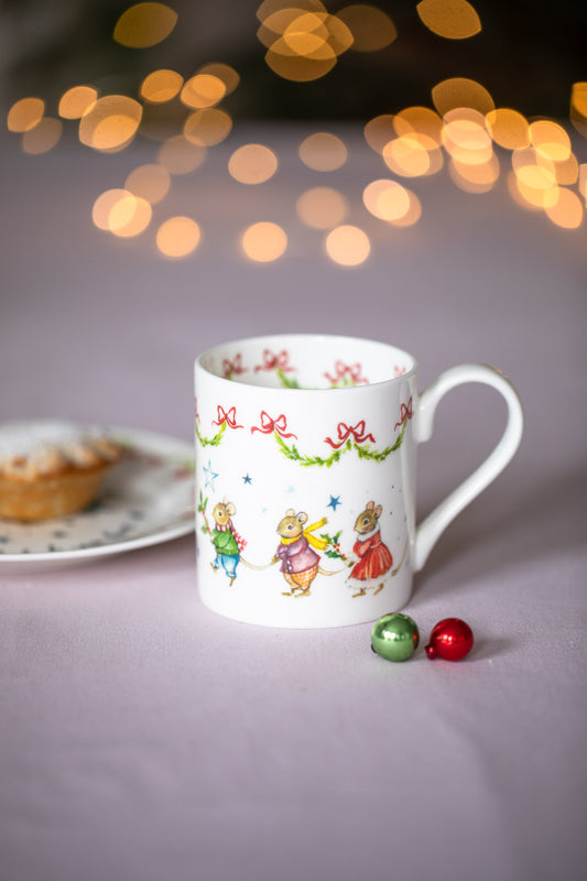 Cold hands warm heart ~ Christmas Bone China Mug