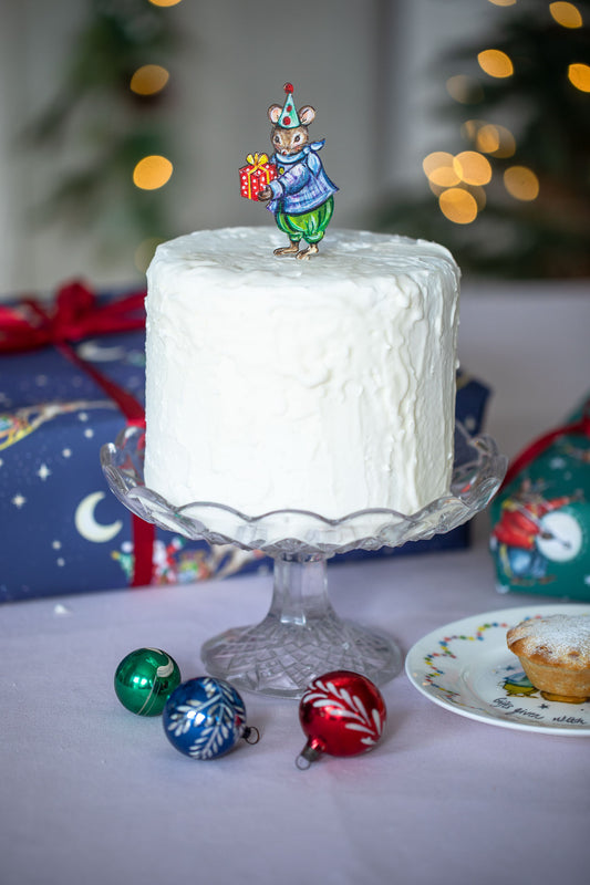 Little Mouse with Gift - Wooden Cake Topper