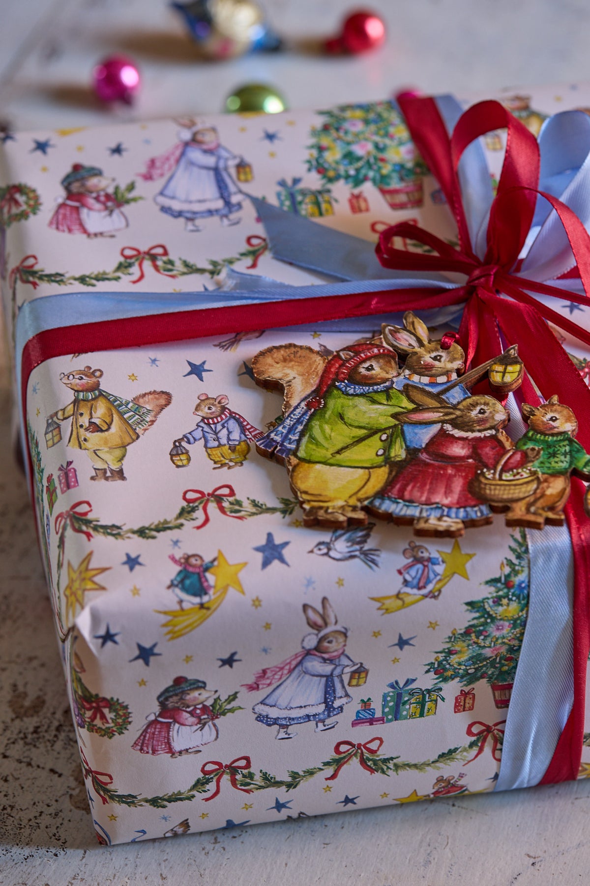 Winter Woodland ~ Deluxe Wrapping Paper