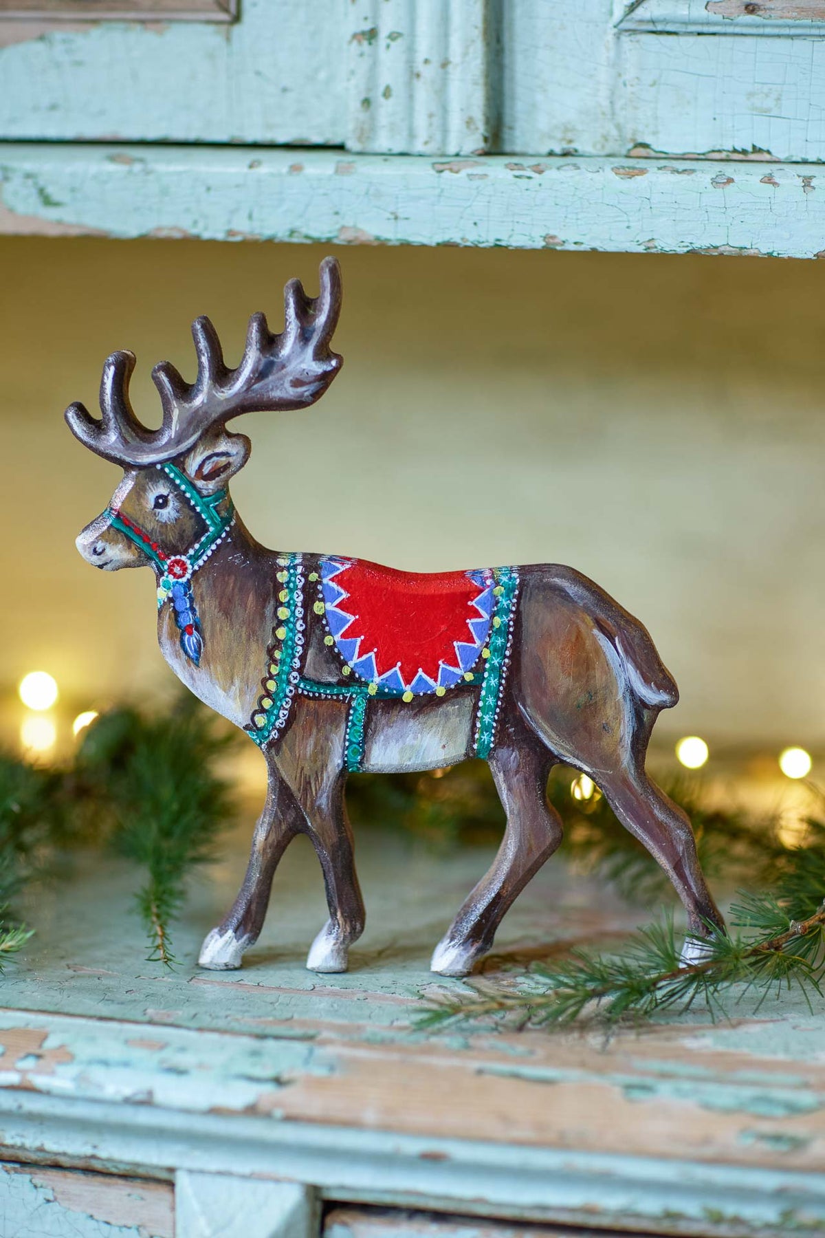 Hand Painted Wooden Mantle Reindeer ~Facing Pair.