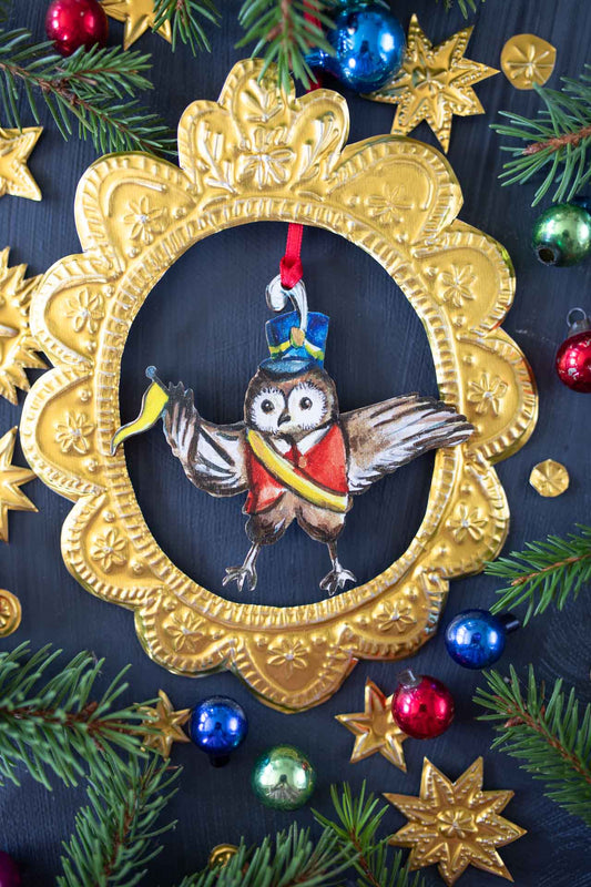 The Christmas Band ~ Owl ~ Hanging Wooden Decoration