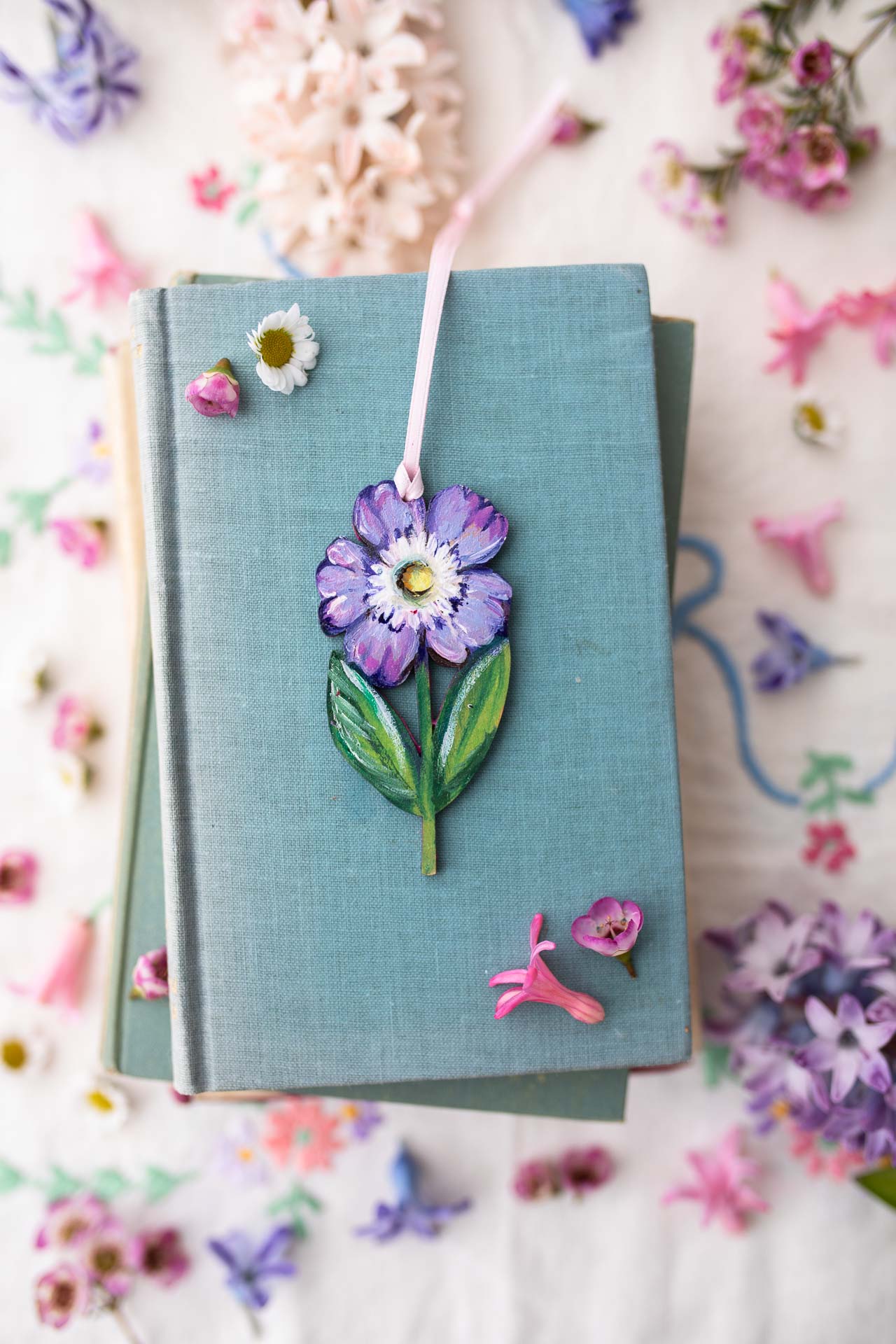 Hand painted Set Of Hanging Flower Decorations