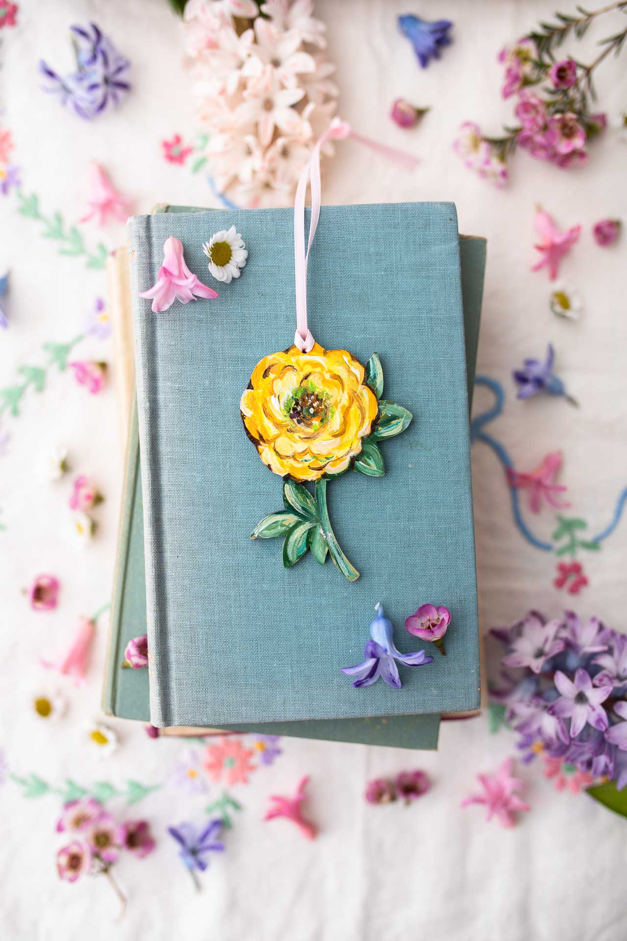 Hand painted Set Of Hanging Flower Decorations