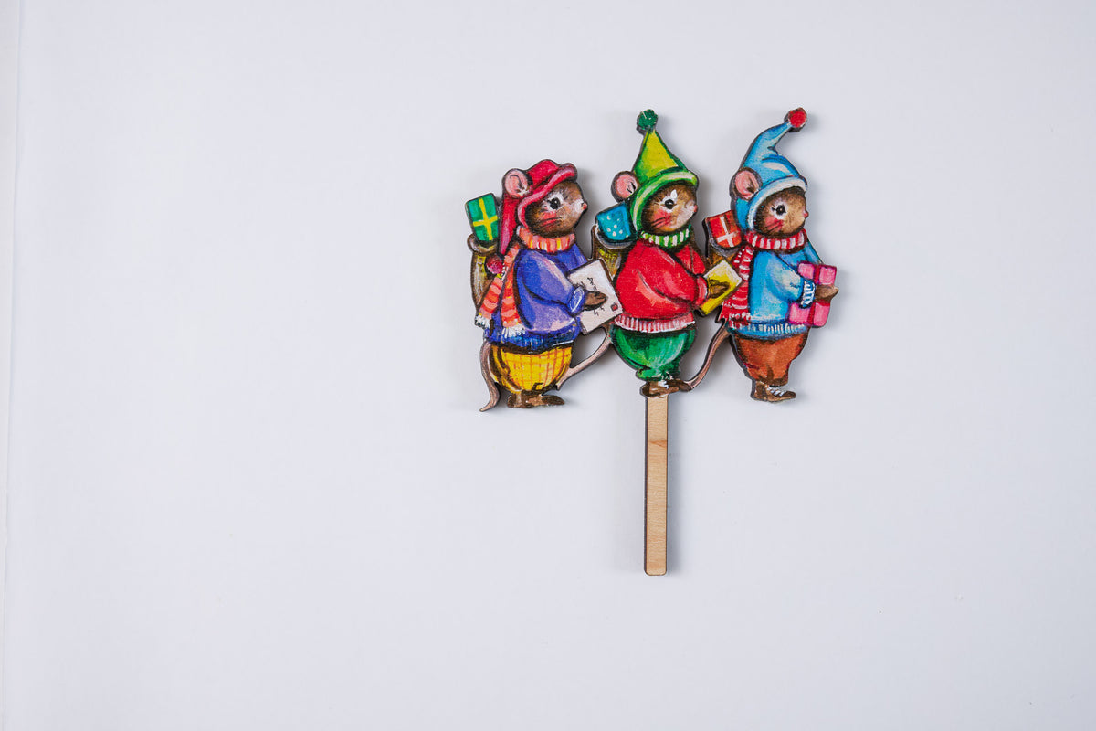 Gifting Mice ~ Wooden Cake Topper