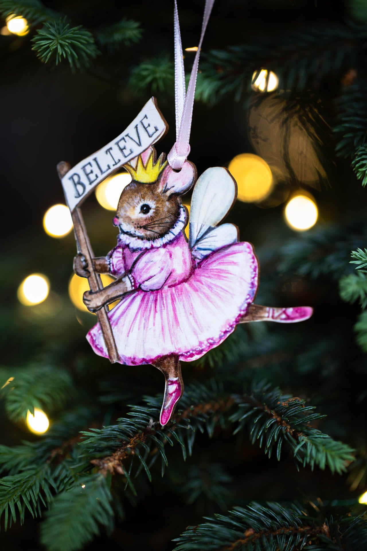 Believe Mouse - Hanging Wooden Decoration