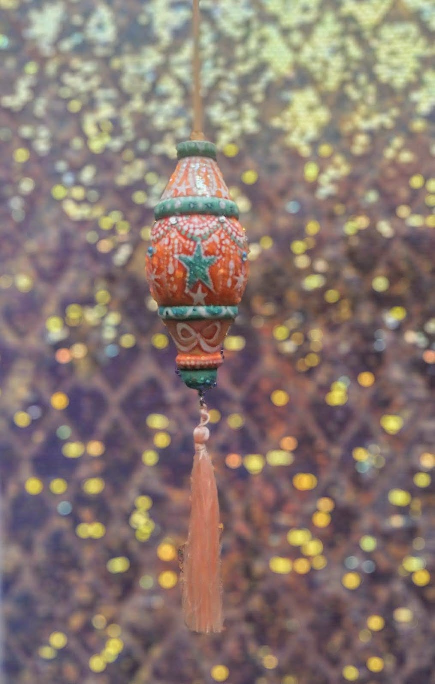 Life of a Showgirl ~ Hand Painted Wooden Bauble