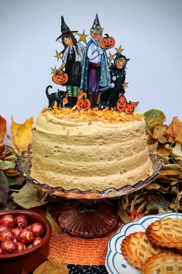 Trick or Treating  - Wooden Halloween Cake topper