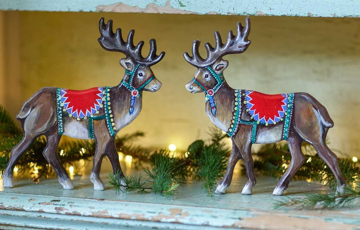 Hand Painted Wooden Mantle Reindeer ~Facing Pair.